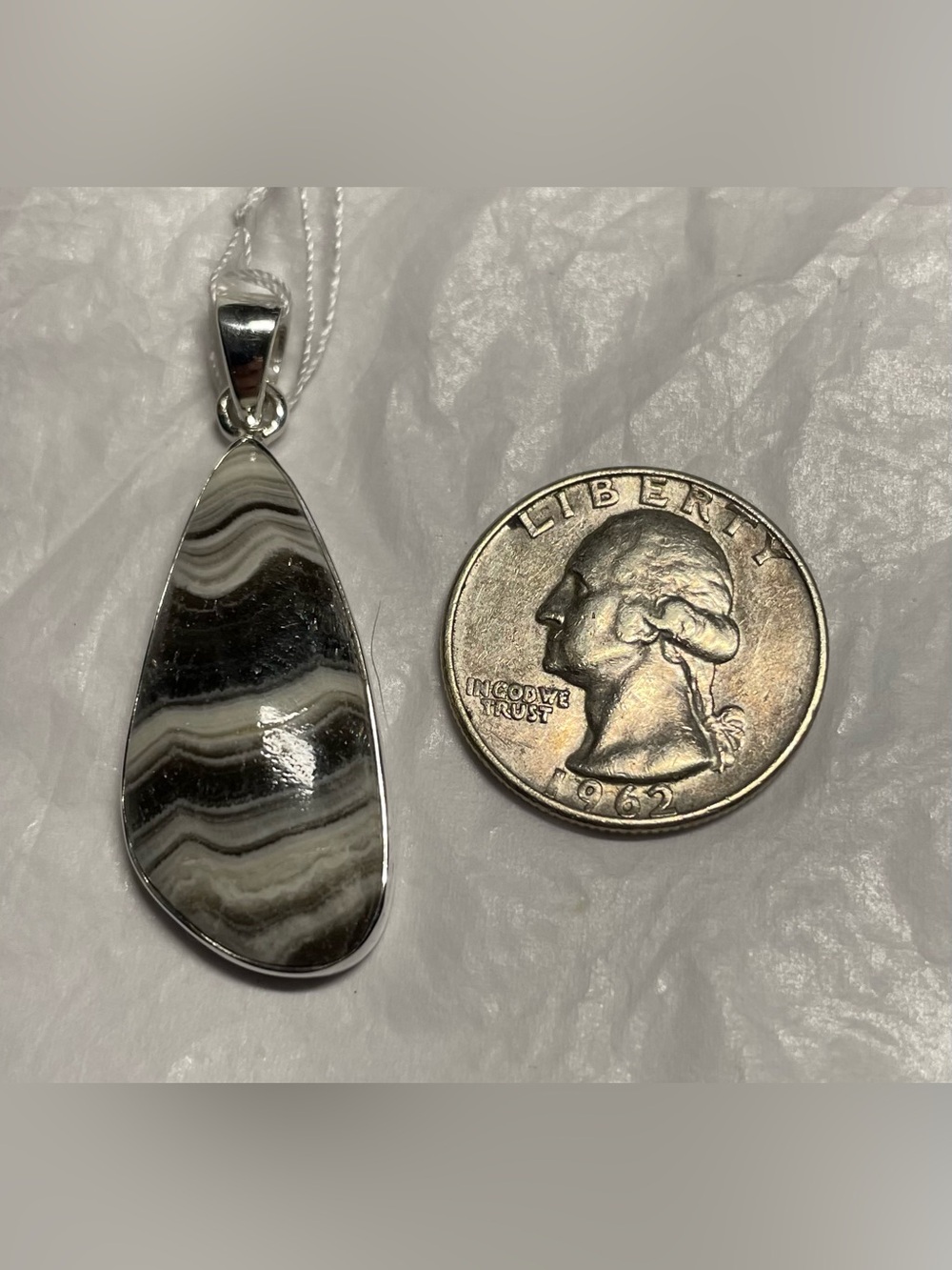 Zebra calcite pendant